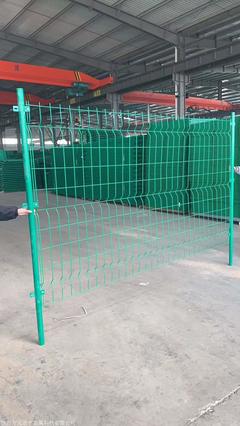 西安果園公路護欄網(wǎng) 守護交通安全，提升果園形象